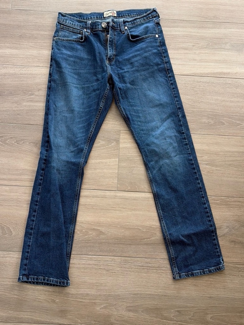 Wrangler Indigo Blue Straight-Leg Jeans